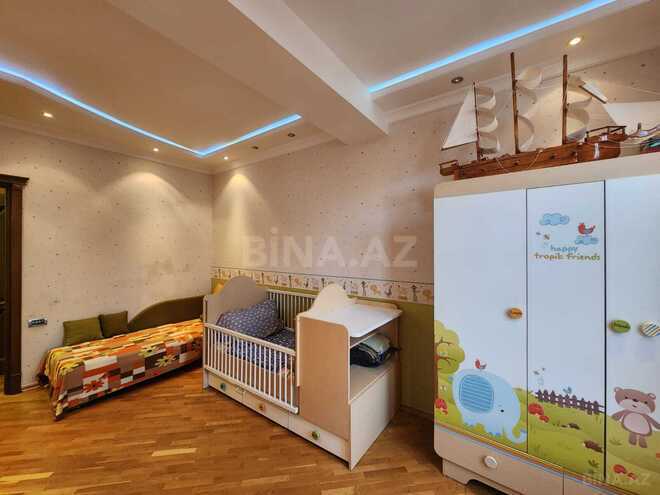 Сдаётся 3-комн. новостройка 150 м², м. 28 мая, photo 8 from 19