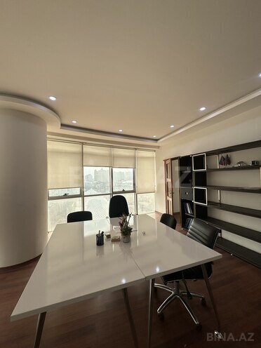 Satılır 8 otaqlı yeni tikili 360 m², Nizami m., photo 23 from 28