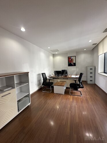 Satılır 8 otaqlı yeni tikili 330 m², Nizami m., photo 14 from 21