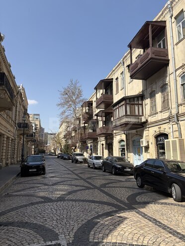 İcarəyə verilir 2 otaqlı köhnə tikili 50 m², Sahil m., photo 21 from 22