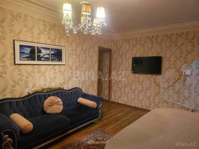 Сдаётся 4-комн. вторичка 97 м², м. Ази Асланов, photo 3 from 13