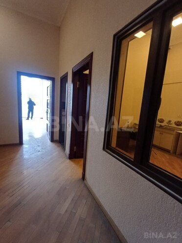 İcarəyə verilir  obyekt 180 m², 28 May m., photo 11 from 12