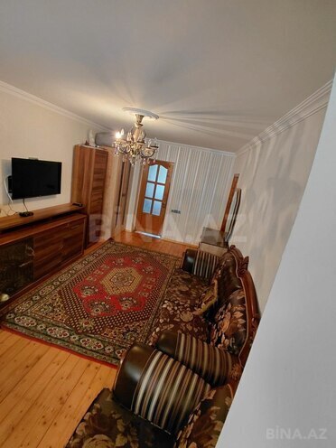 Продаётся 4-комн. вторичка 100 м², м. Ази Асланов, photo 3 from 17