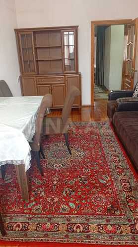 Продаётся 3-комн. вторичка 70 м², м. Кара Караев, photo 5 from 14