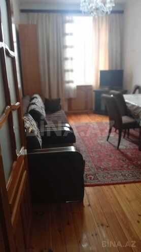Продаётся 3-комн. вторичка 70 м², м. Кара Караев, photo 6 from 14