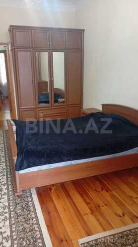 Продаётся 3-комн. вторичка 70 м², м. Кара Караев, photo 10 from 14