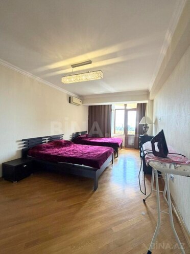 İcarəyə verilir 3 otaqlı köhnə tikili 110 m², 28 May m., photo 23 from 31