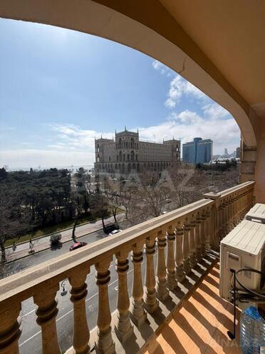 İcarəyə verilir 3 otaqlı köhnə tikili 110 m², 28 May m., photo 9 from 31