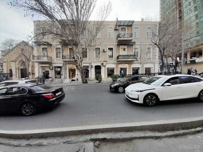 Продаётся 3-комн. вторичка 82 м², м. 28 мая, photo 3 from 21