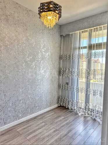 Продаётся 2-комн. новостройка 40 м², м. Кара Караев, photo 4 from 8