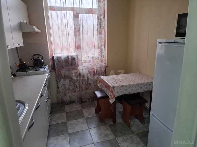Satılır 3 otaqlı köhnə tikili 80 m², Sahil m., photo 14 from 21