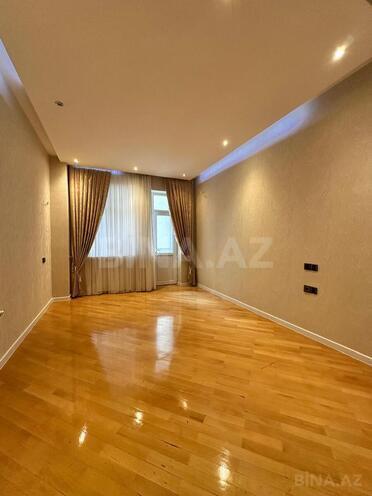 Продаётся 3-комн. новостройка 135 м², м. Элмляр Академиясы, photo 9 from 19