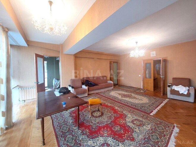 Satılır 3 otaqlı köhnə tikili 110 m², 28 May m., photo 6 from 32