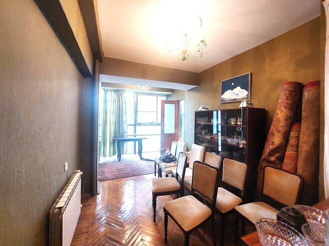 Satılır 3 otaqlı köhnə tikili 110 m², 28 May m., photo 14 from 32