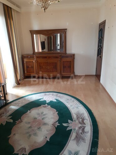 Satılır 2 otaqlı köhnə tikili 65 m², Azadlıq Prospekti m., photo 3 from 24