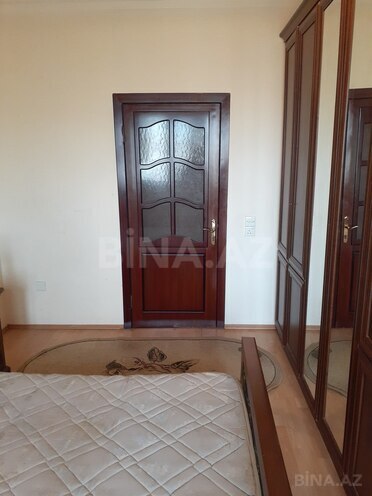 Satılır 2 otaqlı köhnə tikili 65 m², Azadlıq Prospekti m., photo 18 from 24