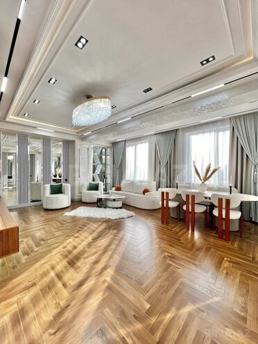 Satılır 4 otaqlı yeni tikili 186 m², Qara Qarayev m., photo 3 from 20