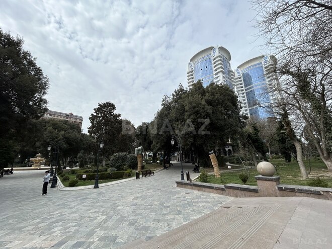 İcarəyə verilir 3 otaqlı köhnə tikili 80 m², Nizami m., photo 27 from 28