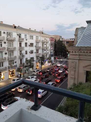 Satılır 3 otaqlı köhnə tikili 94 m², Nəsimi r., photo 3 from 15