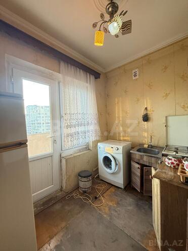 Satılır 2 otaqlı köhnə tikili 45 m², İnşaatçılar m., photo 11 from 22