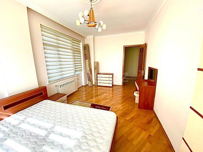 Продаётся 3-комн. новостройка 200 м², Насиминский  р., photo 4 from 16