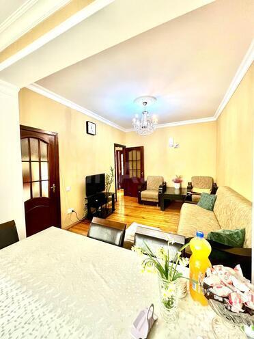 Satılır 3 otaqlı köhnə tikili 75 m², Gənclik m., photo 4 from 13