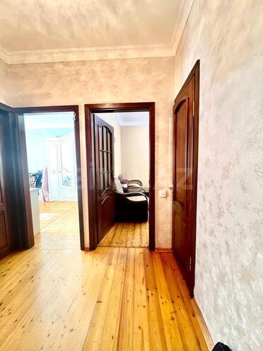 Satılır 3 otaqlı köhnə tikili 75 m², Gənclik m., photo 9 from 13