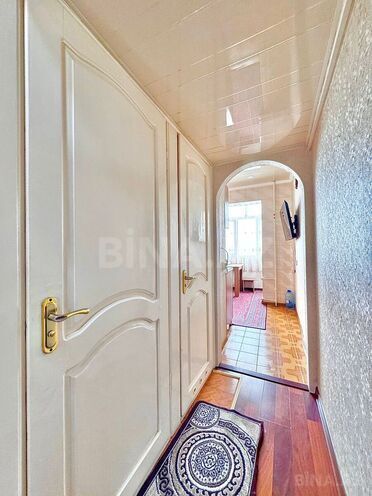 Продаётся 3-комн. вторичка 65 м², м. Кара Караев, photo 18 from 20