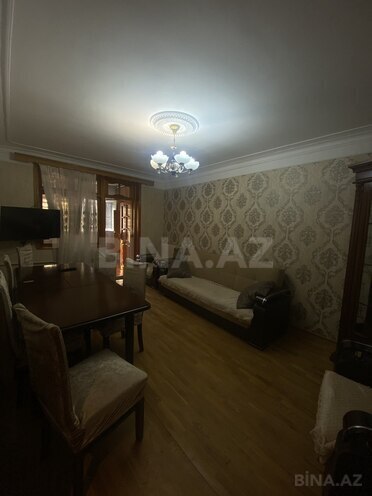 Сдаётся 3-комн. вторичка 60 м², м. Нефтчиляр, photo 10 from 14
