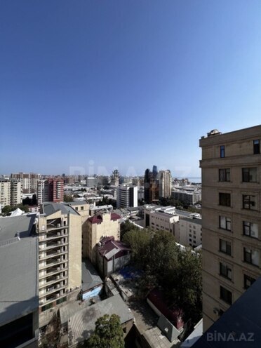 Satılır 3 otaqlı yeni tikili 160 m², 28 May m., photo 15 from 17