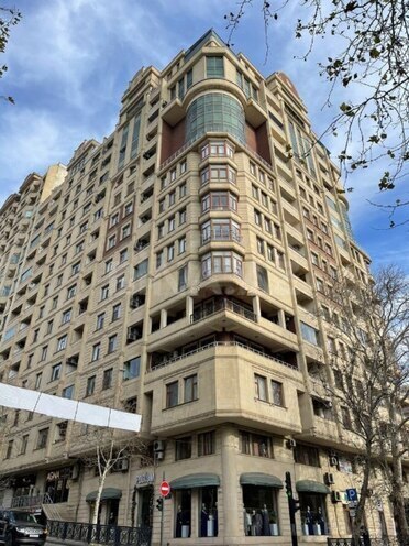 Satılır 3 otaqlı yeni tikili 160 m², 28 May m., photo 14 from 17
