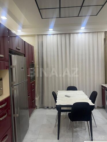 Сдаётся 2-комн. новостройка 106 м², м. 8 ноября, photo 19 from 22
