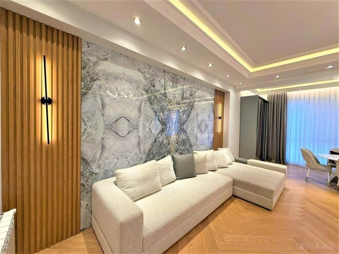 Сдаётся 2-комн. новостройка 120 м², Насиминский  р., photo 1 from 28