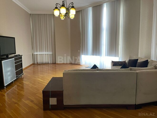 Сдаётся 4-комн. новостройка 210 м², м. Ичеришехер, photo 16 from 31