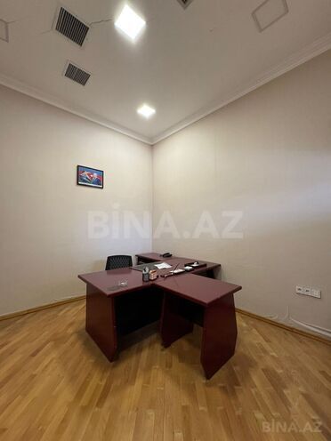 İcarəyə verilir 5 otaqlı ofis 200 m², 28 May m., photo 9 from 10
