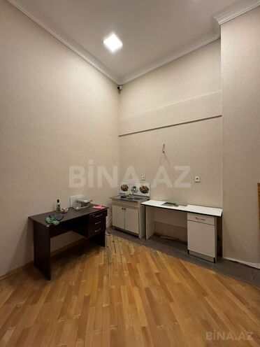 İcarəyə verilir 5 otaqlı ofis 200 m², 28 May m., photo 8 from 10