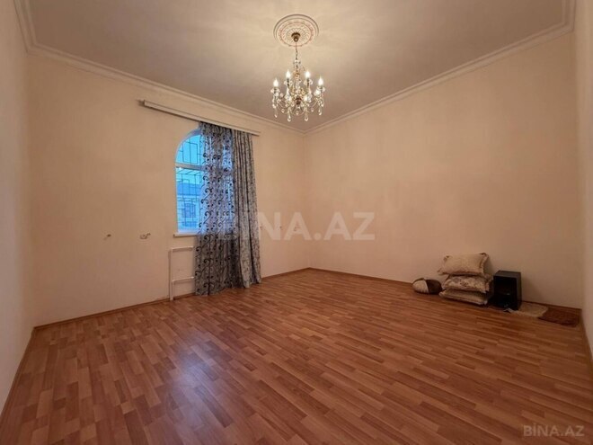 Satılır 12 otaqlı həyət evi/bağ evi 1 200 m², Qara Qarayev m., photo 21 from 23