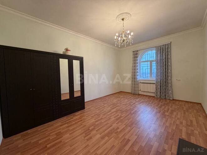 Satılır 12 otaqlı həyət evi/bağ evi 1 200 m², Qara Qarayev m., photo 18 from 23