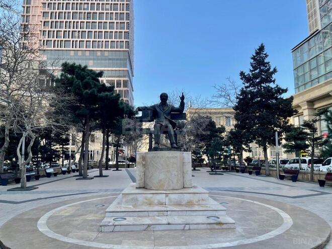 Satılır 3 otaqlı köhnə tikili 113 m², 28 May m., photo 5 from 31