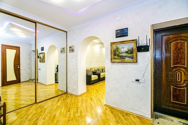İcarəyə verilir 3 otaqlı köhnə tikili 90 m², Sahil m., photo 4 from 32