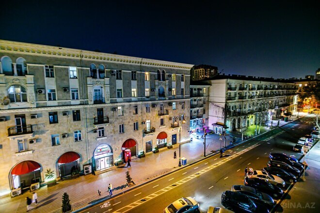 İcarəyə verilir 3 otaqlı köhnə tikili 90 m², Sahil m., photo 31 from 32