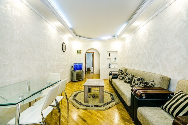 İcarəyə verilir 3 otaqlı köhnə tikili 90 m², Sahil m., photo 30 from 32