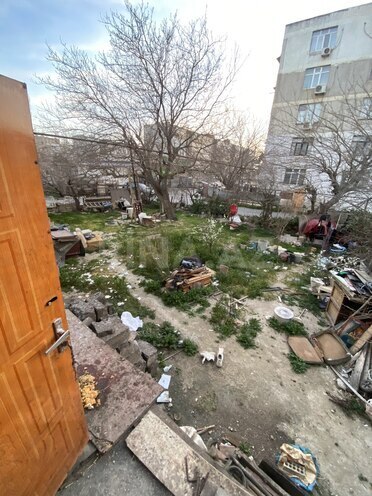 Satılır 2 otaqlı köhnə tikili 65 m², Hövsan q., photo 9 from 12