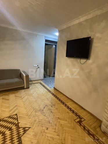 Продаётся 1-комн. вторичка 30 м², м. Иншаатчылар, photo 8 from 13