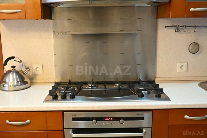 Сдаётся 4-комн. новостройка 200 м², Насиминский  р., photo 19 from 23