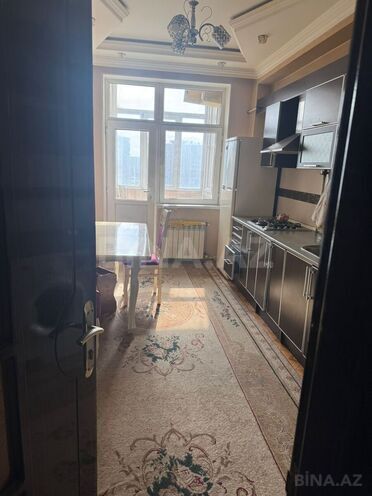 Продаётся 2-комн. новостройка 100 м², м. Кара Караев, photo 3 from 9
