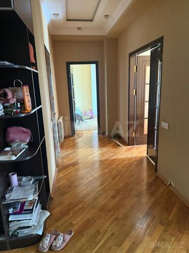 Продаётся 2-комн. новостройка 100 м², м. Кара Караев, photo 5 from 9