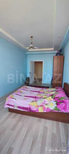 Сдаётся 2-комн. новостройка 70 м², photo 1 from 18