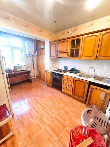 İcarəyə verilir 4 otaqlı köhnə tikili 85 m², Azadlıq Prospekti m., photo 12 from 18