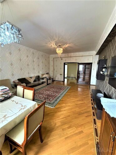 Продаётся 3-комн. новостройка 130 м², м. Ази Асланов, photo 3 from 17
